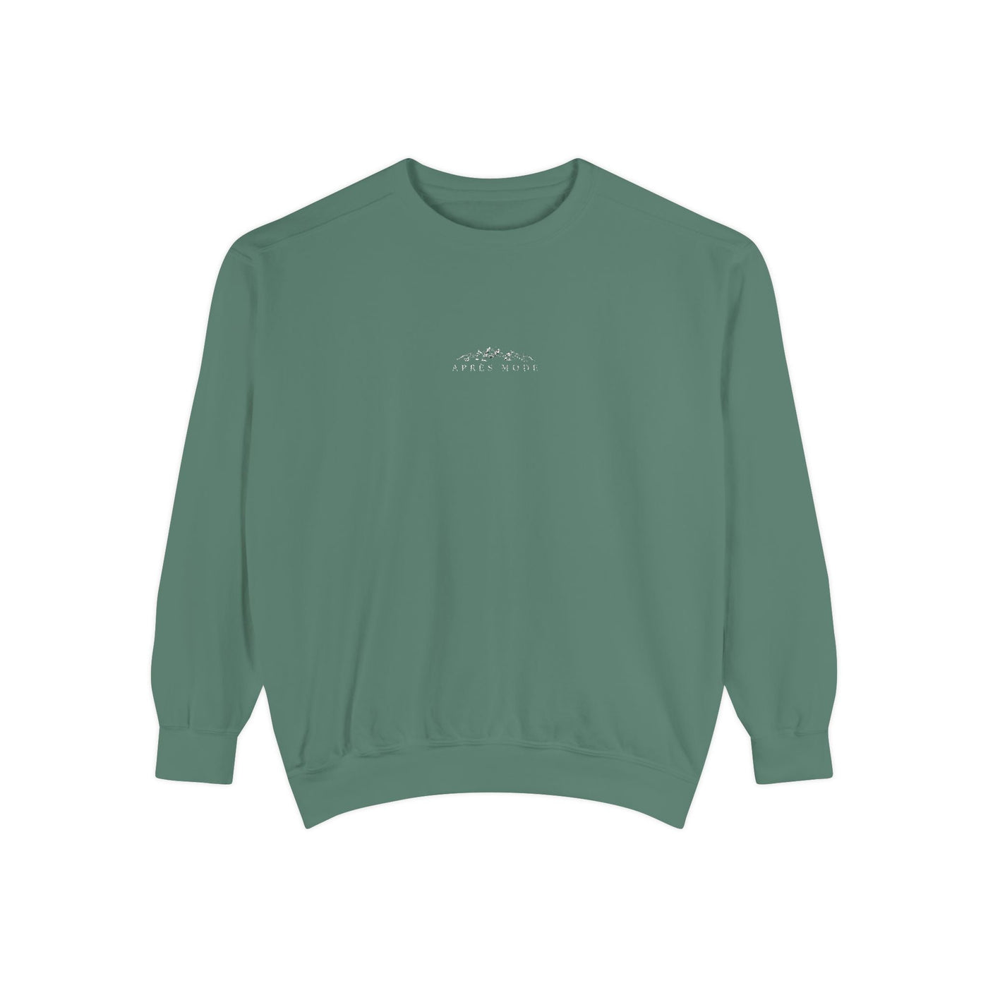 Unisex green sweatshirt with mountain skiing embroidery and "apres Mode" text, soft cotton-polyester fabric, relaxed fit.
